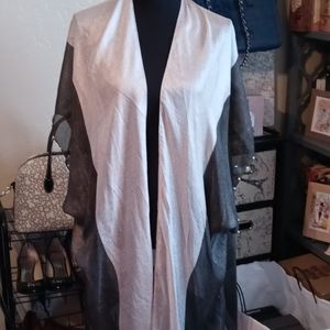 NWT Gray and Silver Duster Jacket One Size
